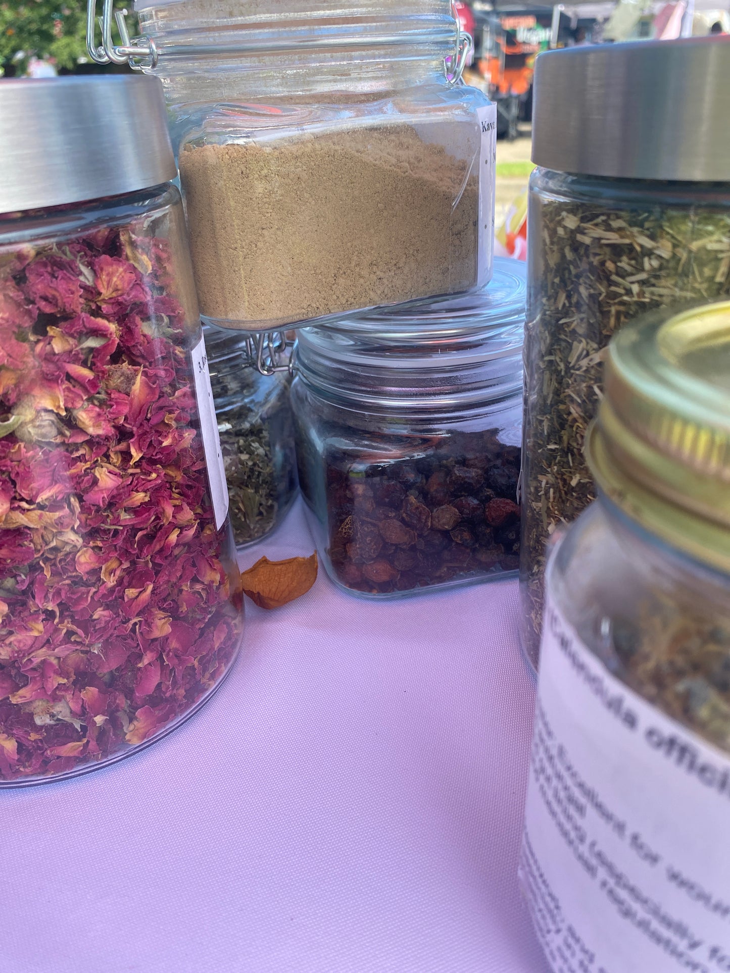 Custom Candle Dressing